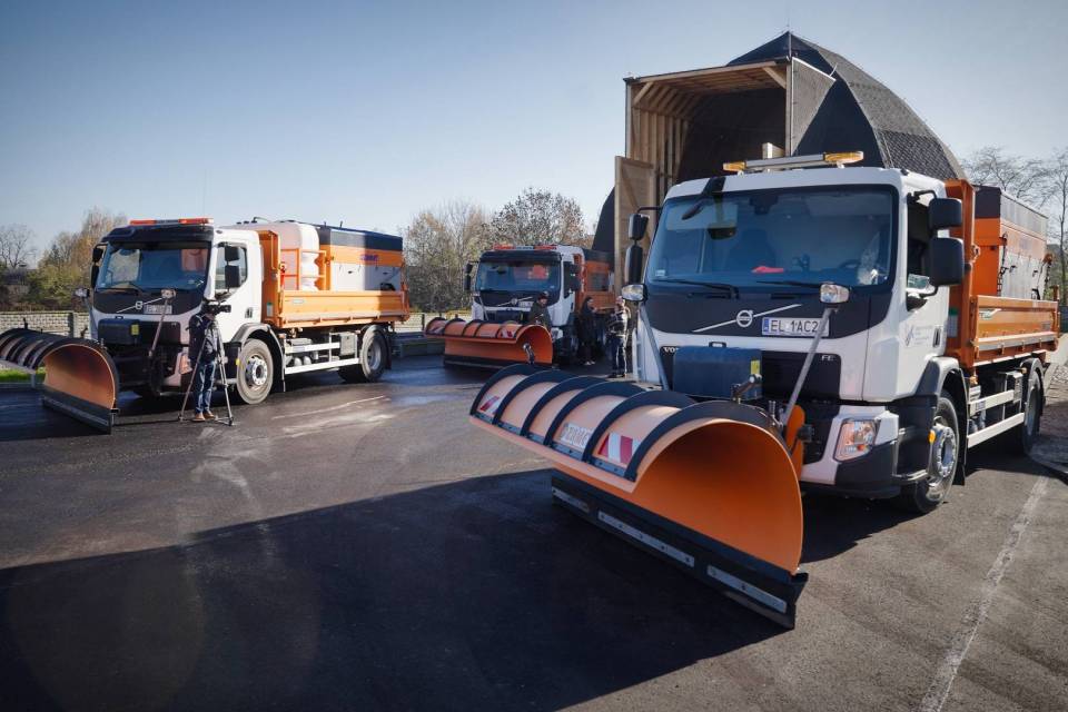 2_4_20251106-164351_1